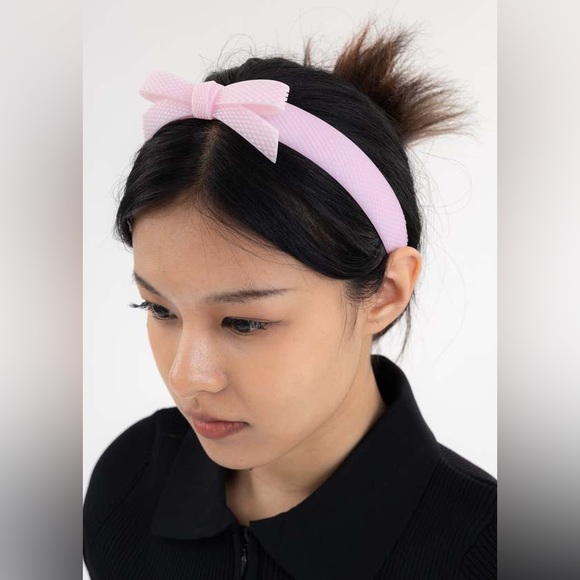 SHUSHU/TONG Pink YVMIN Edition Rubber Bow Headband - Picture 2 of 6